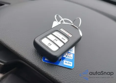 2018 Honda Accord Lx z USA, uszkodzony, nr VIN 1HGCV1F18JA138208